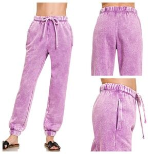 NWOT Zenana Acid Wash Fleece Lined Sweatpants - Violet